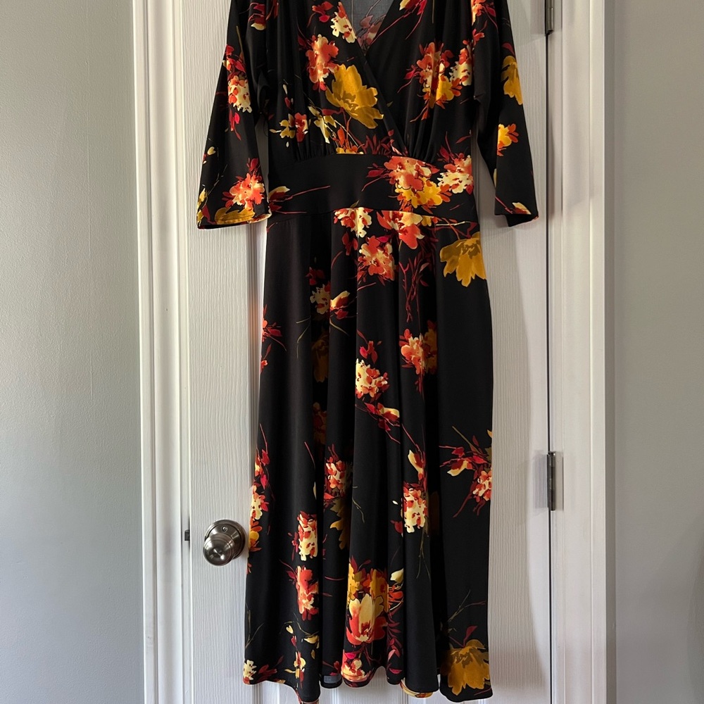 Floral knit dress EUC